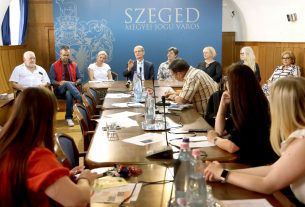 Szeged, Városházi Esték, Muzsikáló Udvar, sajtótájékoztató, kultura