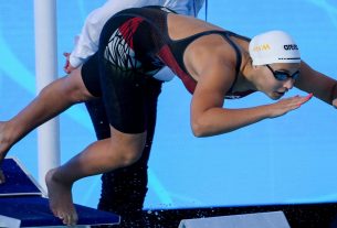 Pádár Nikolett rajtol a 4×200 méteres vegyes gyorsváltó döntőjében a római vizes Európa-bajnokságon a Stadio Del Nuotóban 2022. augusztus 16-án. (Fotó: MTI/Czeglédi Zsolt)